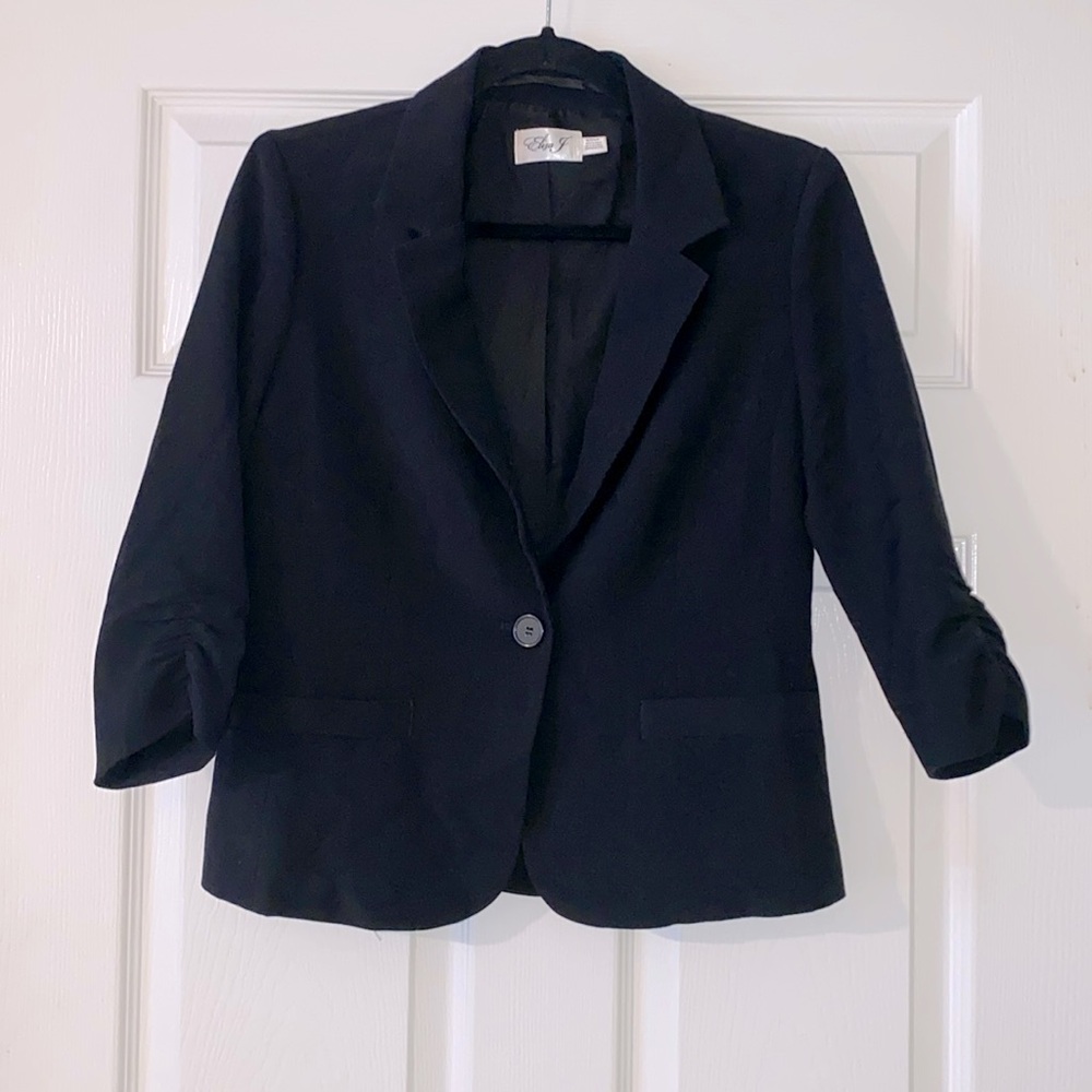 Eliza J Blazer 
Size S